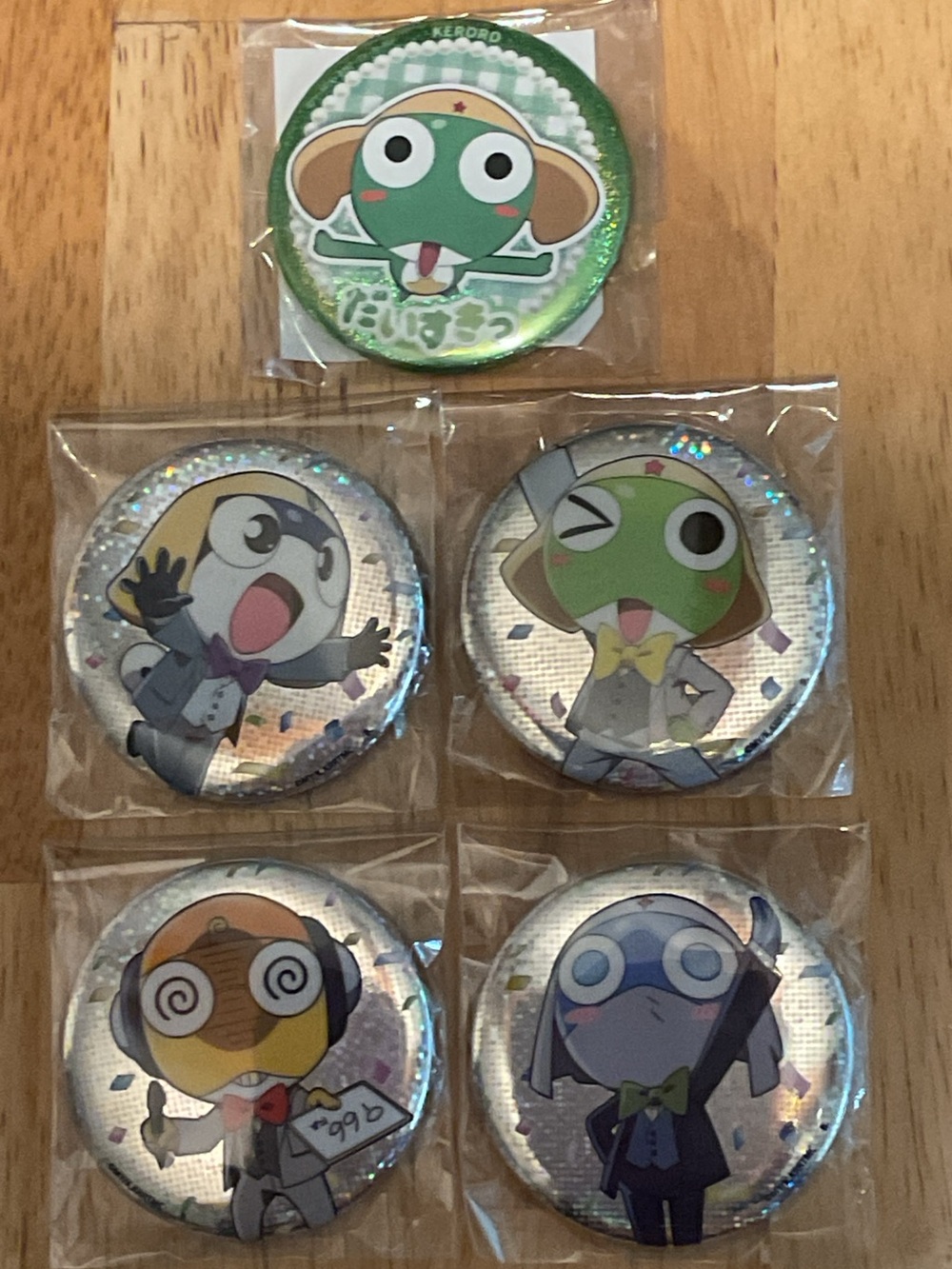 Keroro Gunsou Sgt. Frog Badge Pin featuring Keroro, Tamama, Kururu, Dororo